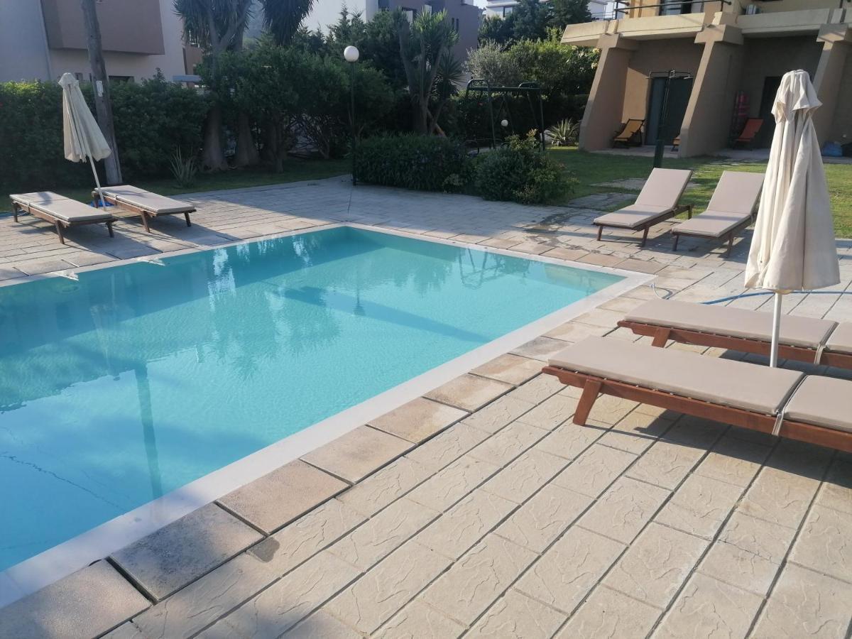 Endless Summer Pool Flat 익시아 외부 사진